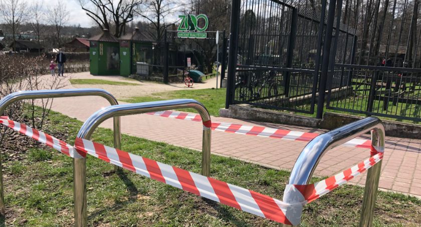 Stojaki na rowery pod Akcentem ZOO sprawą prywatno – polityczną 