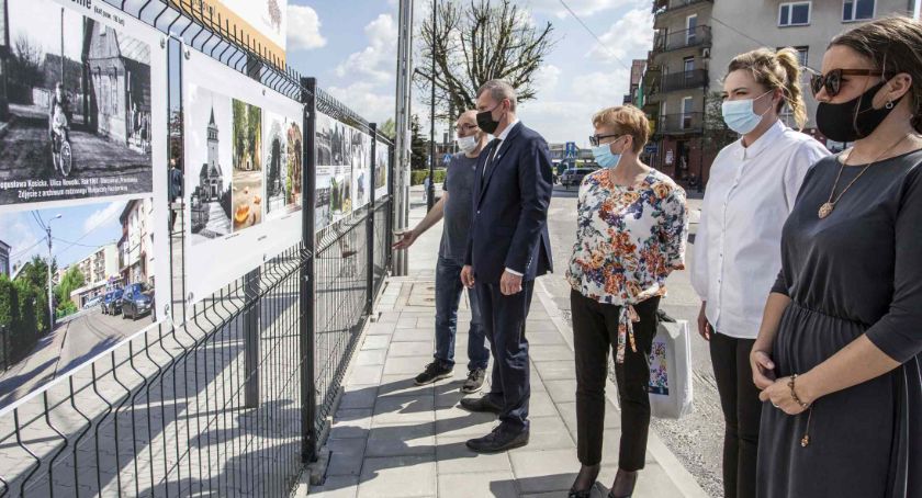 W Łapach można oglądać plenerową wystawę pokonkursową 