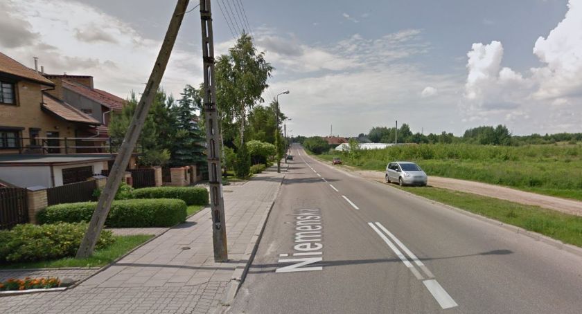 Kurz utrudnia życie mieszkańcom ulicy Niemeńskiej. Zdaniem burmistrza Wasilkowa, stawianie szlabanu to nie jest dobre rozwiązanie 