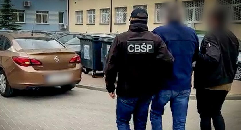Wyłudzili 45 milionów i chcieli drugie tyle. Grupa została rozbita