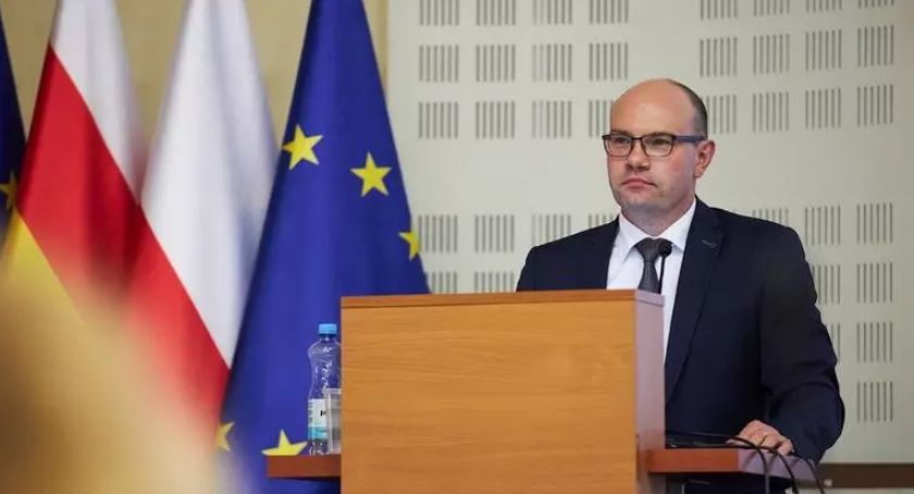 Zarząd województwa podlaskiego będzie kontynuował swoją pracę. Sejmik udzielił mu wotum zaufania