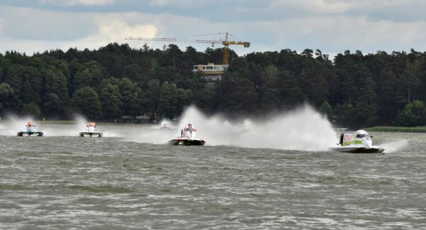 Fani sportów motorowodnych muszą jechać w ten weekend do Augustowa