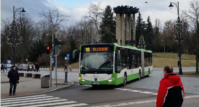 Więcej słupków i więcej zielonego pod Centralem
