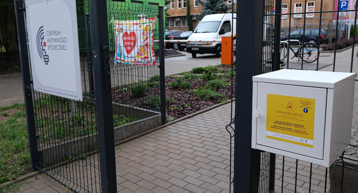 Białostoczanie podzieleni w sprawie „MenstruAkcji”. Jednak większość wyśmiewa pomysł