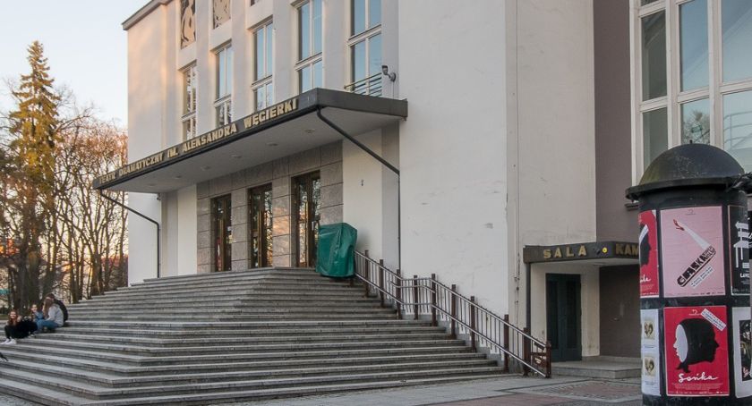 Opinie widzów chce poznać Teatr Dramatyczny