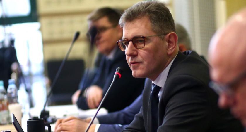 Były wojewoda Maciej Żywno twierdzi, że można wejść do imigrantów. Przeoczył zasadnicze kwestie w ustaleniach transgranicznych