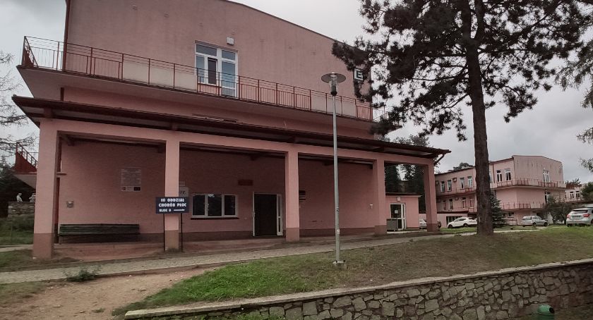 Blisko 400 zakażeń koronawirusowych w ciągu ostatniej doby