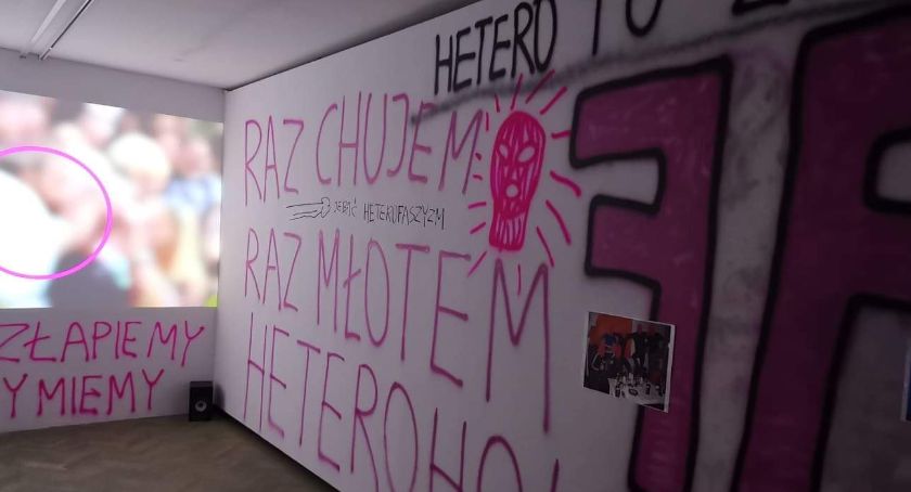 Za wystawę z obscenicznymi grafikami białostoczanie zapłacili 45 tysięcy złotych