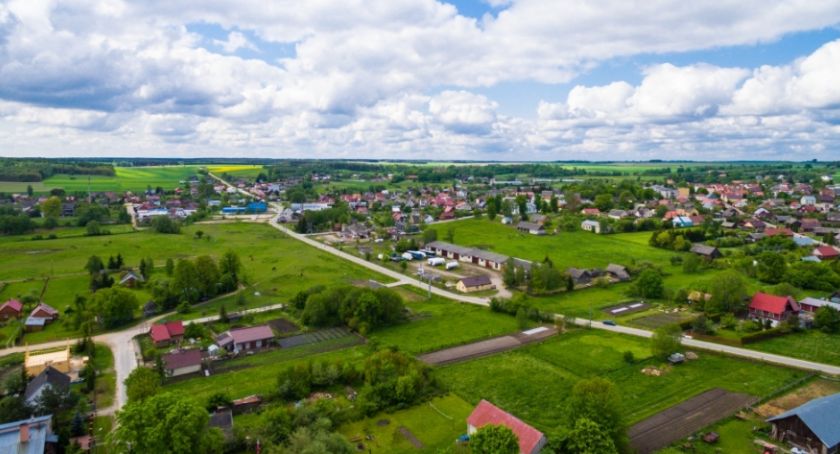Z Lipska, Krynek czy Rajgrodu wielu mieszkańców się wyprowadza. Pustoszeją podlaskie miejscowości