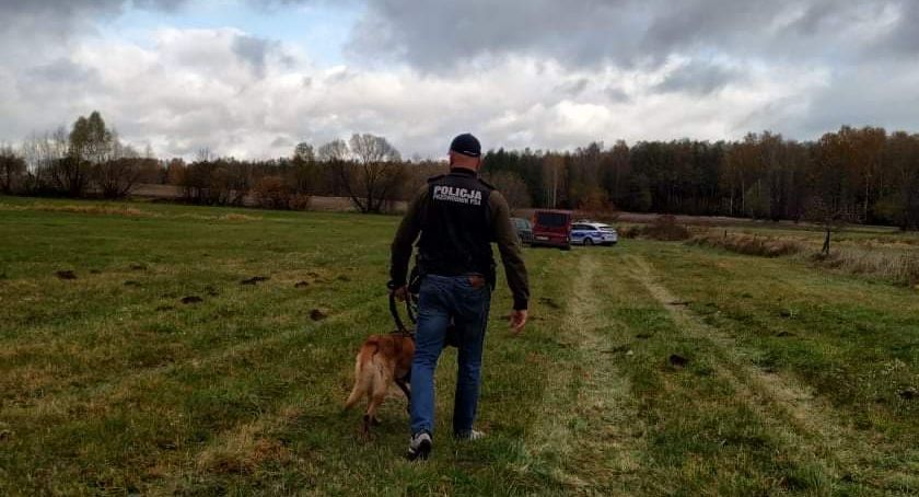 Wpadka za wpadką, a przemyt ludzi kwitnie