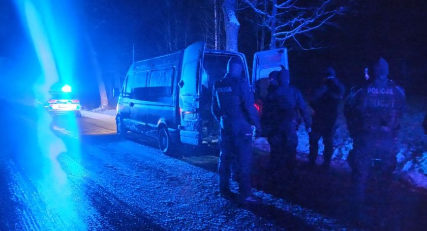 Rajd po ulicach Bielska Podlaskiego. Policjanci ścigali Albańczyka, który przewoził nielegalnych migrantów
