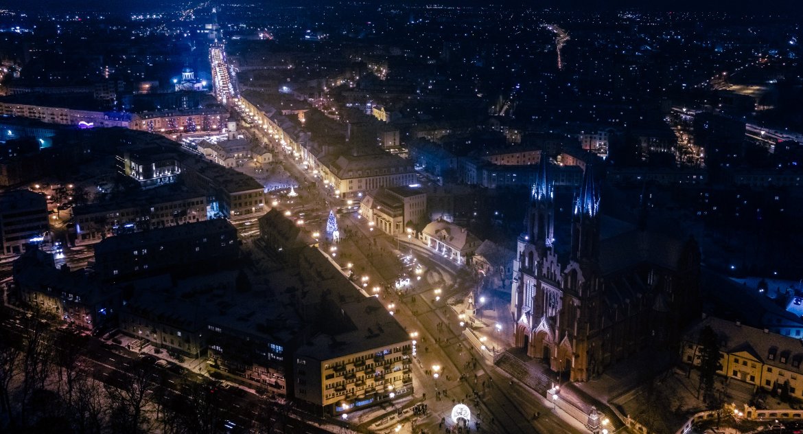 Tadeuszowi Truskolaskiemu przydałaby się łączność ze światem wirtualnym i… rzeczywistym