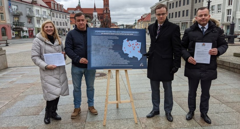Budżet Białegostoku 2022. PiS grzmi: Rażące naruszenie prawa, gruba kompromitacja, arogancja władzy!