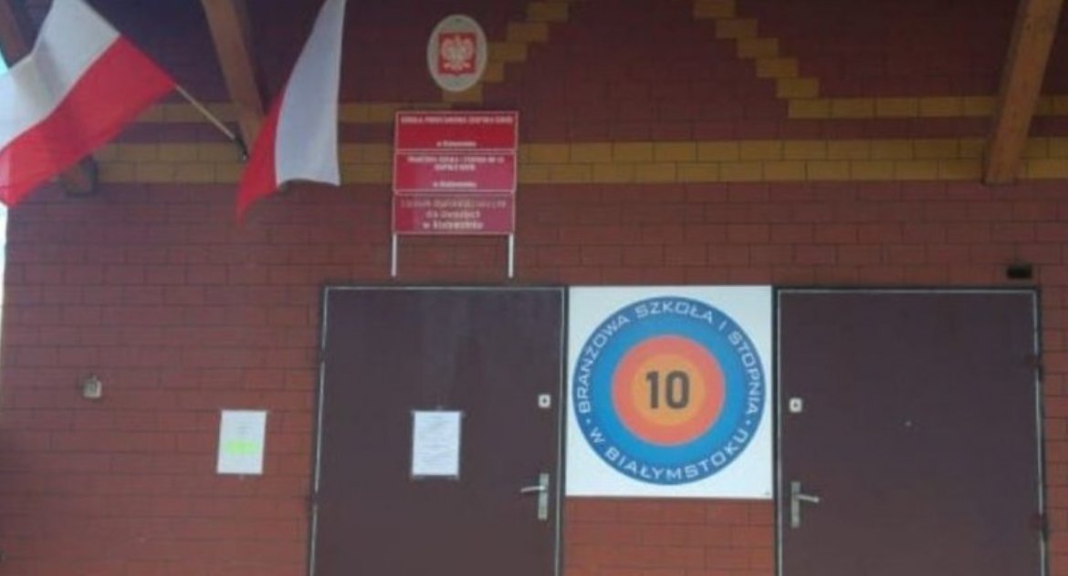 Młodzież zbiera dary dla uchodźców. Dyrekcja chce przyjmować do szkoły Ukraińców