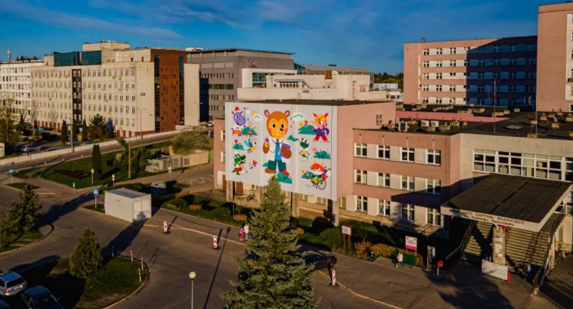 Słoneczko zniknęło. Ścianę UDSK zdobi nowy mural - by poprawić nastrój maluchów [ZDJĘCIA]