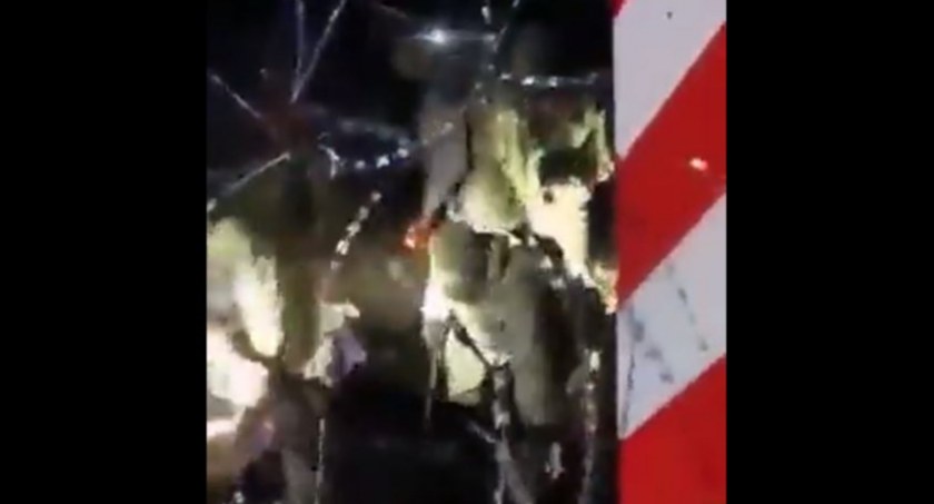 Służby białoruskie brutalnie wpychały migrantów na druty kolczaste. Polska Straż Graniczna żąda wyjaśnień