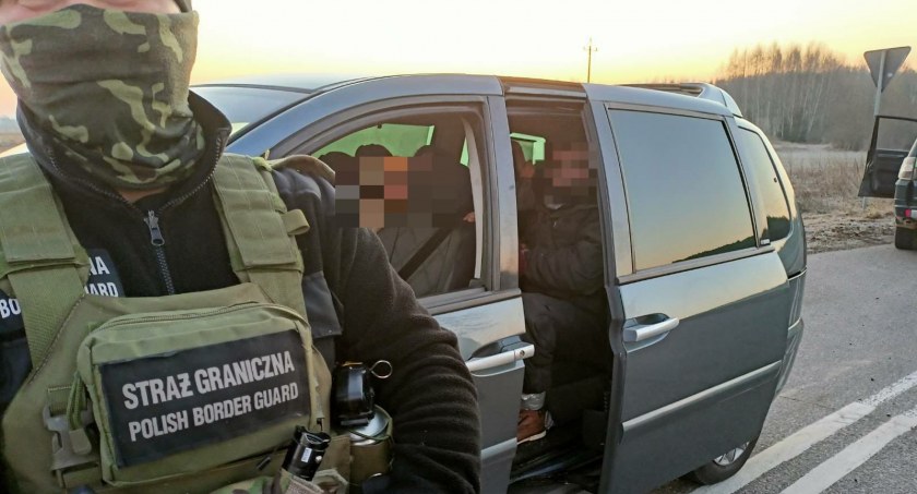 Senegal, Gwinea, Kongo - cały świat lgnie do Polski? Za lepszym życiem trafili na Białoruś
