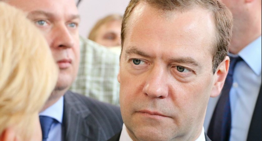 Niezbyt trzeźwe oświadczenie Dmitrija Miedwiediewa