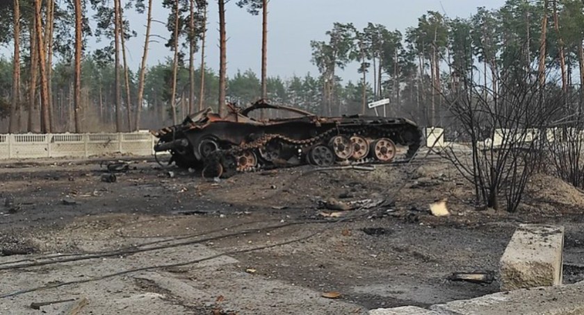 Założyciel grupy Wagnera jeździ po rosyjskich koloniach karnych i więzieniach w poszukiwaniu chętnych na wojnę