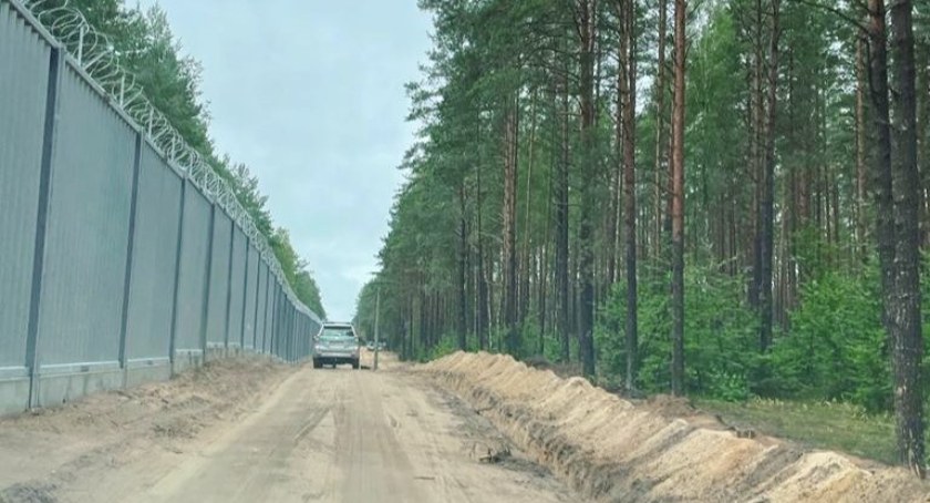 Raport z granicy: Do Polski z Białorusi próbowało się dostać 44 nielegalnych migrantów 