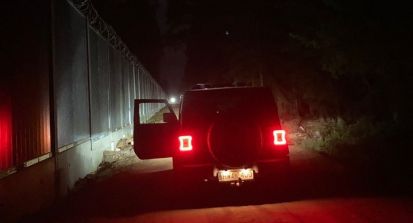Straż Graniczna interweniowała wobec 38 cudzoziemców na granicy polsko – białoruskiej. Zatrzymała też obywatelkę Łotwy przewożącą migrantów