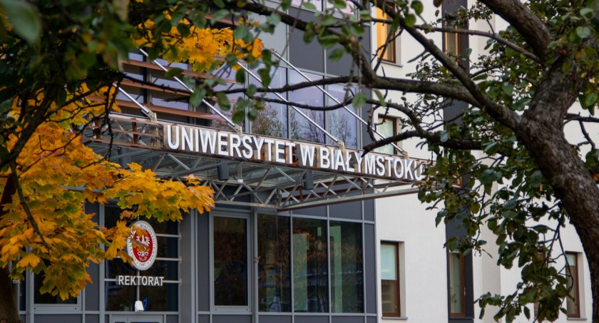 Co studiować niestacjonarnie na uniwersytecie? Oto lista kierunków