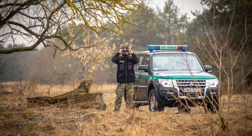 Coraz więcej cudzoziemców na granicy polsko – białoruskiej. Minionej doby Straż Graniczna zatrzymała aż 80 osób