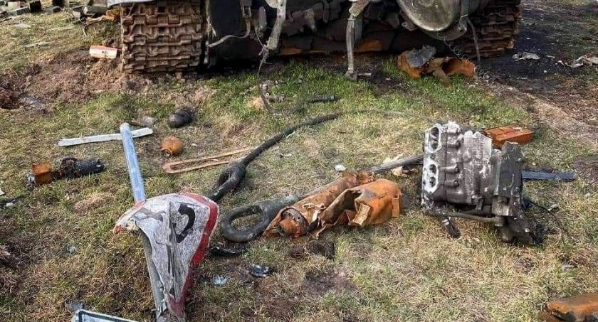 W wyzwolonym Łymaniu odkryto grób z  pochowanymi tam 50 cywilami