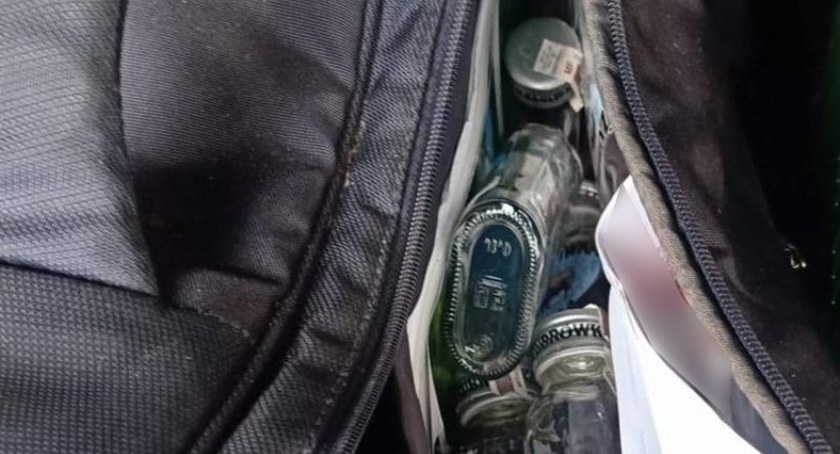 Kierowca wydmuchał tyle promili, że zabrakło skali. Na dodatek jechał do pracy jako… kierowca autokaru