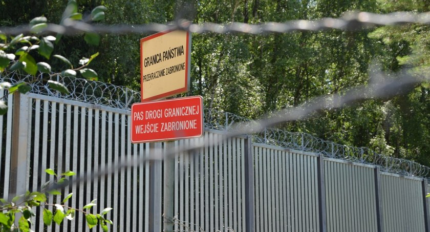 Straż Graniczna może cofać z powrotem na Białoruś cudzoziemców. Europejski Trybunał Praw Człowieka uchylił aż 89 spraw