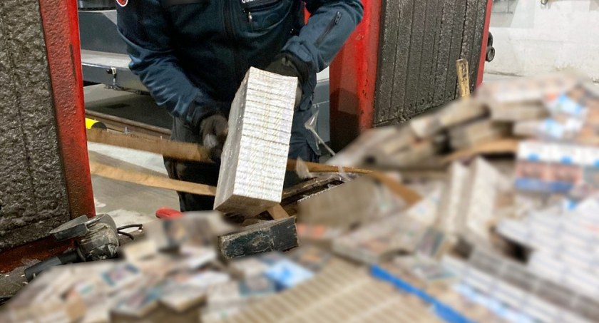 Tysiące paczek papierosów nie trafi do nielegalnego obrotu