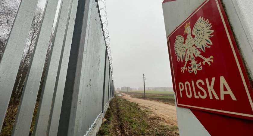 Aż 6 pomocników w przemycie ludzi zatrzymała Straż Graniczna. Zatrzymani zostali też kolejni nielegalni migranci