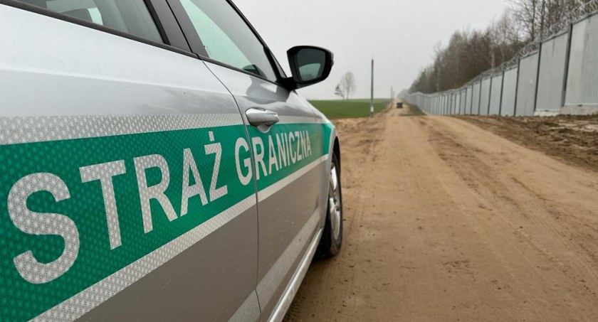 Pod granicą polsko – białoruską zatrzymanych zostało 4 przemytników ludzi