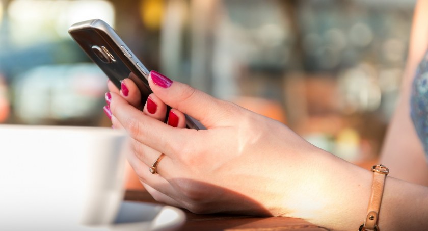 Tax Free: cudzoziemcy kupujący w Polsce mogą korzystać z nowej aplikacji mobilnej