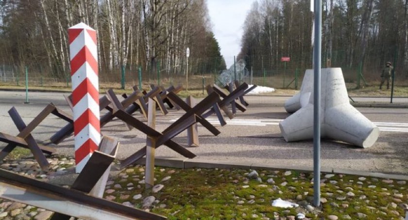 Na granicy z Rosją i Białorusią pojawiło się zabezpieczenie prewencyjne