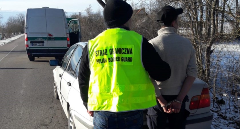Cudzoziemcy z Białorusi próbują na wszelkie sposoby dostać się przez Polskę do Europy Zachodniej
