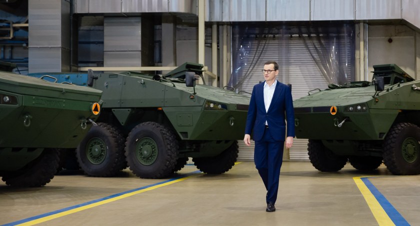Polska sprzeda Ukrainie 100 Rosomaków