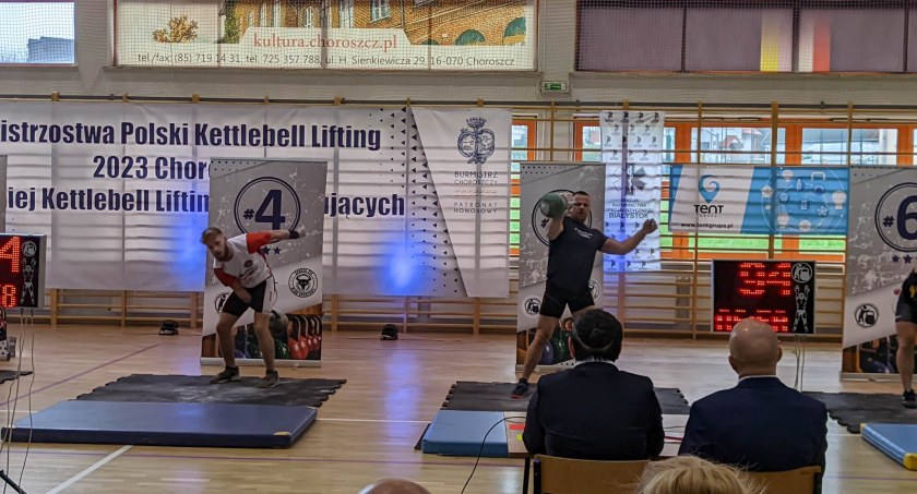 W Choroszczy odbyły się mistrzostwa Polski Kettlebell Lifting