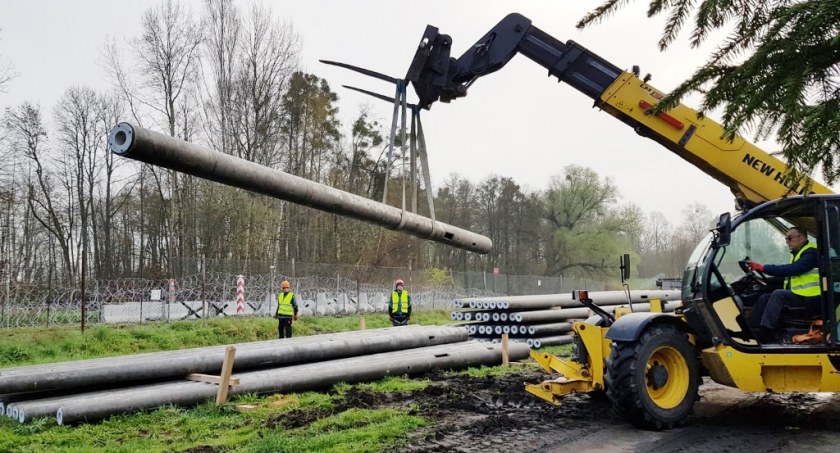 Od Federacji Rosyjskiej będzie nas chronić bariera elektroniczna. Jej budowa właśnie ruszyła