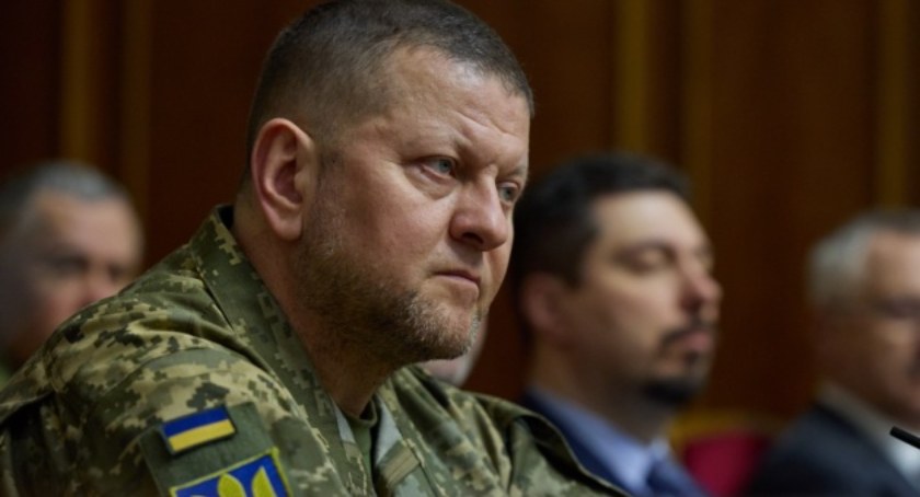 Naczelny Dowódca Sił Zbrojnych Ukrainy ma kamienną twarz, ale bolą go wszystkie ponoszone straty