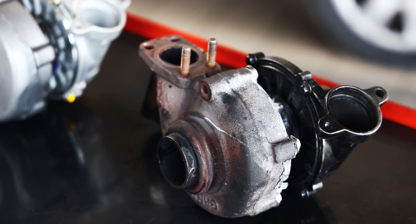 Turbosprężarka – czyszczenie a naprawa