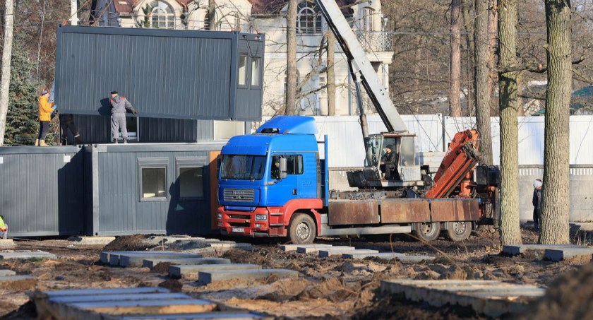W obwodzie kijowskim będzie zbudowane kolejne modułowe miasteczko dla uchodźców wewnętrznych z Ukrainy