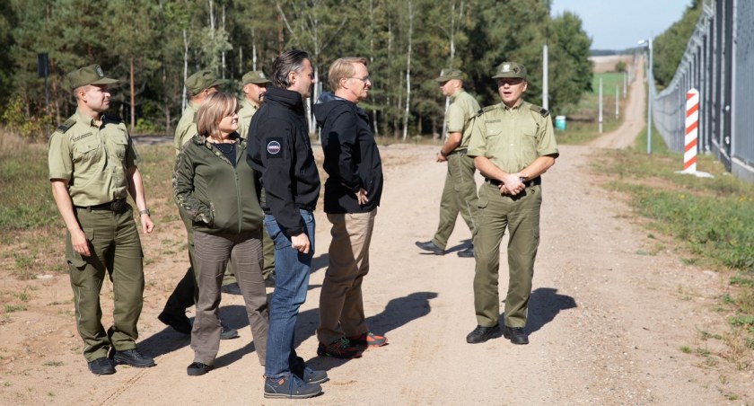 Na granicy polsko – białoruskiej, gdzie atakowani są stale polskie patrole, był z wizytą Szef Agencji Frontex
