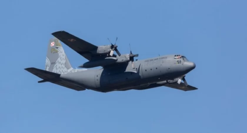 Polska ewakuuje naszych obywateli z Izraela. Poleciały po nich samoloty Hercules