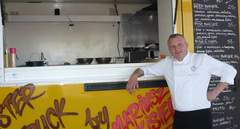 Finalista Master Chefa o kulinarnej pasji i przepisie na sukces. Jego burgery to prawdziwe frykasy