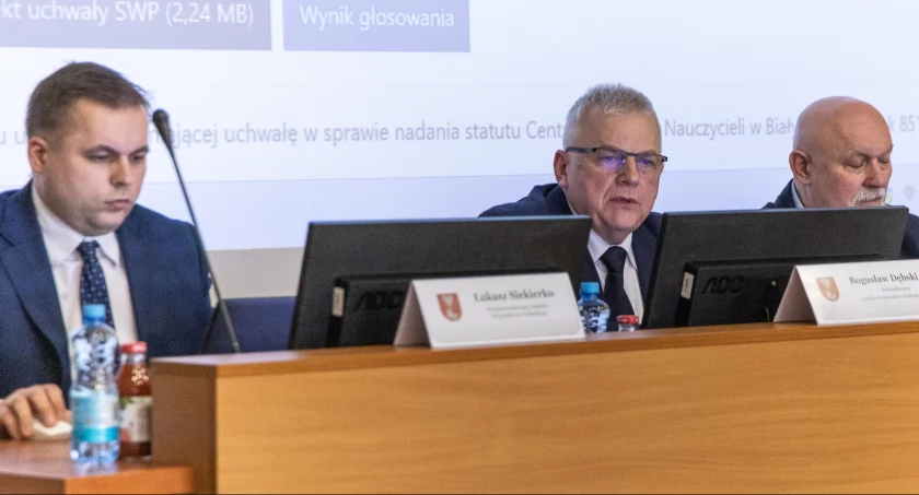 Dwie sesje Sejmiku w jeden dzień. Na tapecie PKS Nova i budżet 
