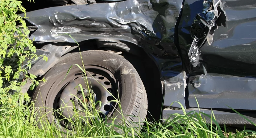 Nie miał OC, spowodował wypadek. Do zwrotu ma 2,3 mln zł