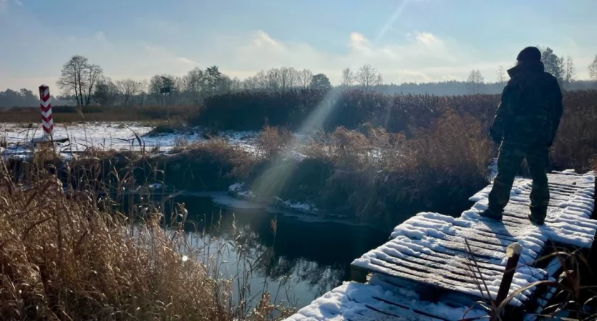 Migranci znowu sprawdzają gotowość polskich służb do obrony granic
