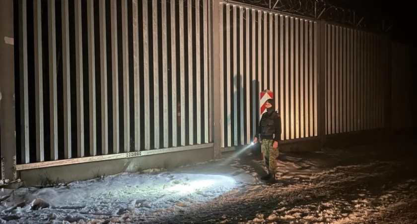 Polski patrol zaatakowany na granicy polsko – białoruskiej