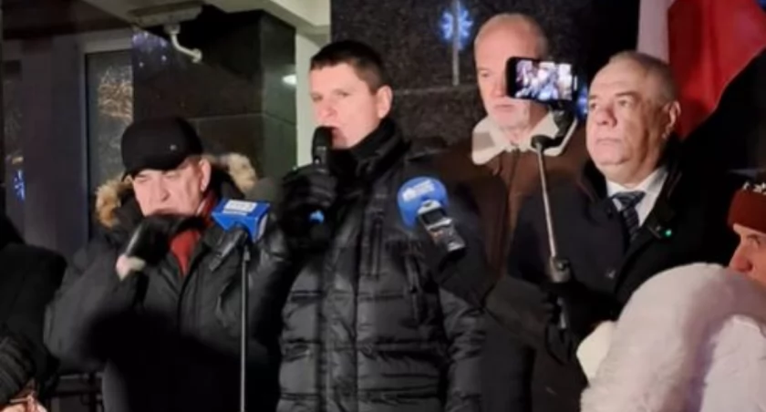 Sądy przeradzają się w opresję wobec politycznych przeciwników choć miały strać na straży prawa